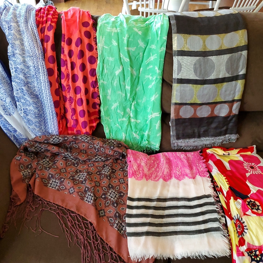 Scarf Lot
